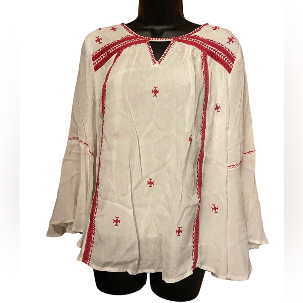 Chelsea & Theodore blouse